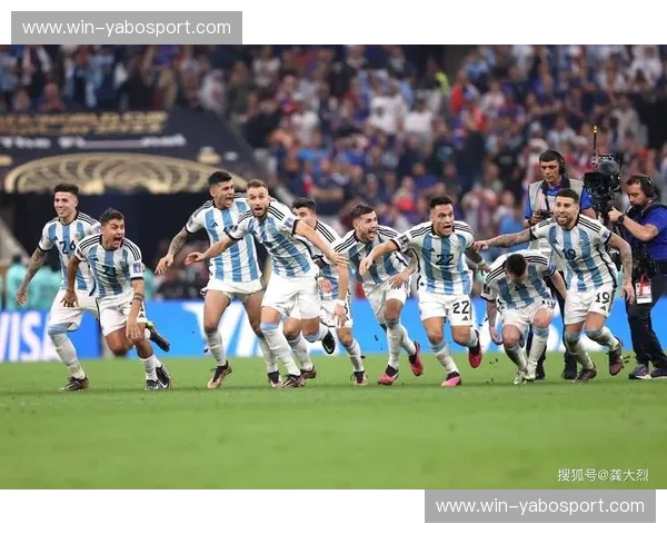 绿茵豪门的荣耀与黑马的逆袭:庞普雷塔与帕梅拉斯的足球史诗